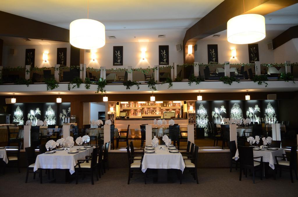Piri Spa Hotel Bansko Esterno foto